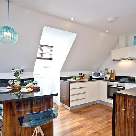 Apartment 9 The Whitehouse Mawgan Porth